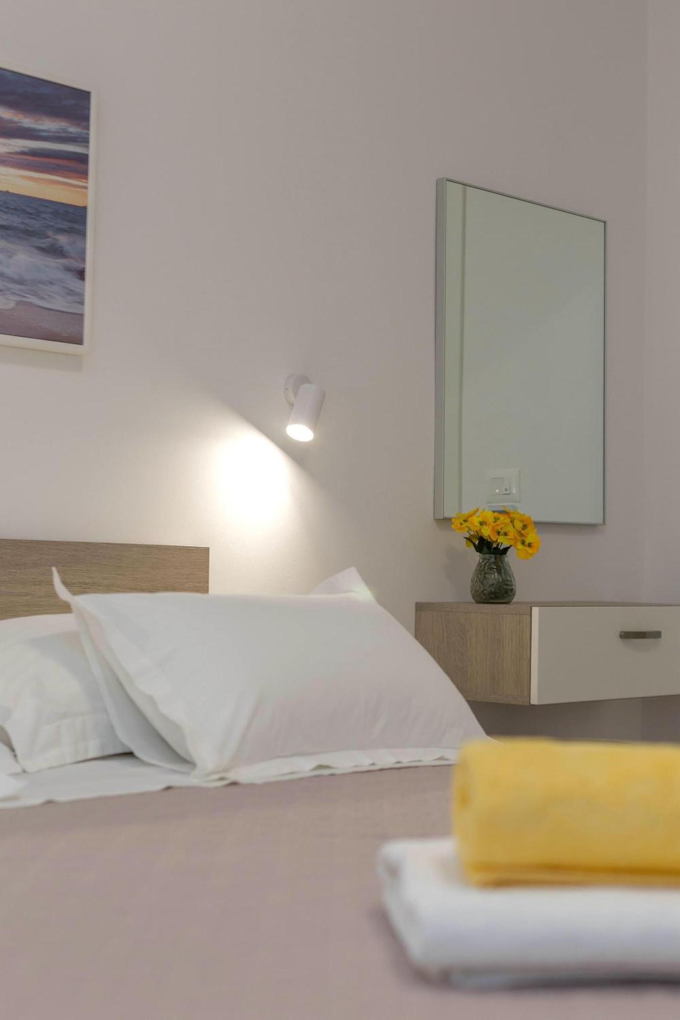 Apartments Tatjana Dominis Hvar Town Rum bild