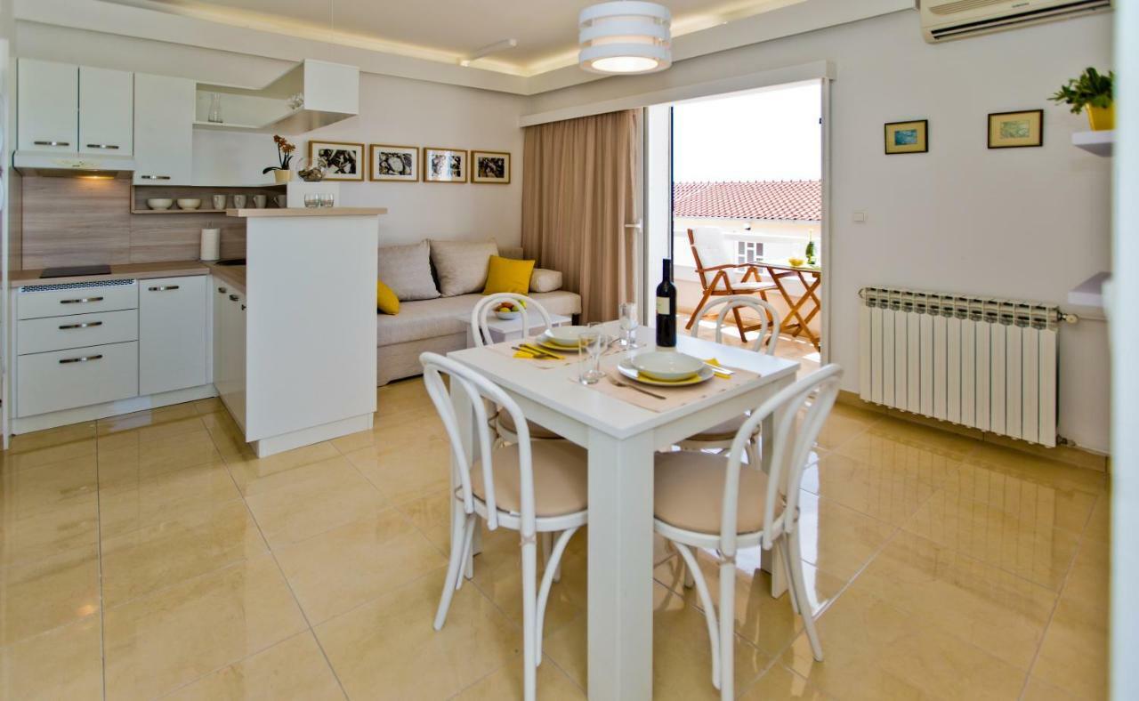 Apartments Tatjana Dominis Hvar Town Exteriör bild