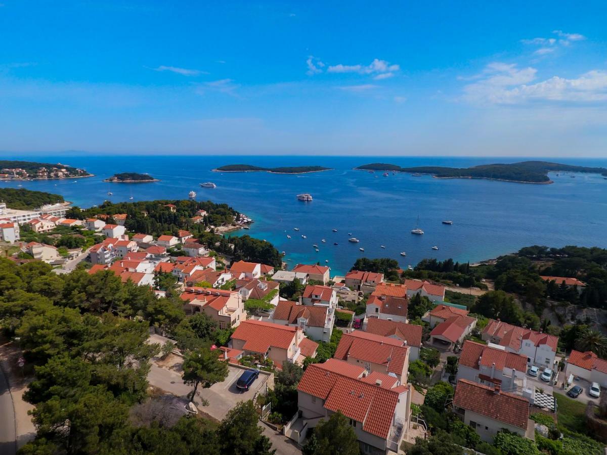 Apartments Tatjana Dominis Hvar Town Exteriör bild