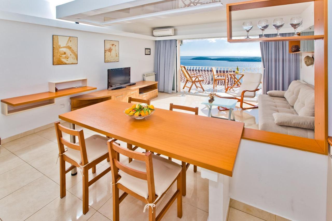Apartments Tatjana Dominis Hvar Town Exteriör bild