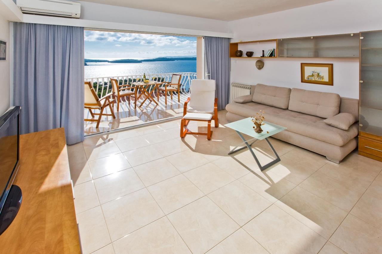 Apartments Tatjana Dominis Hvar Town Exteriör bild